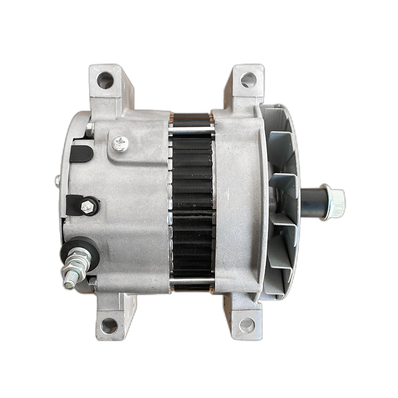 Alternator Denso 24V 95A untuk Peralatan Konstruksi & Industri Caterpillar (Penggantian 12770N)